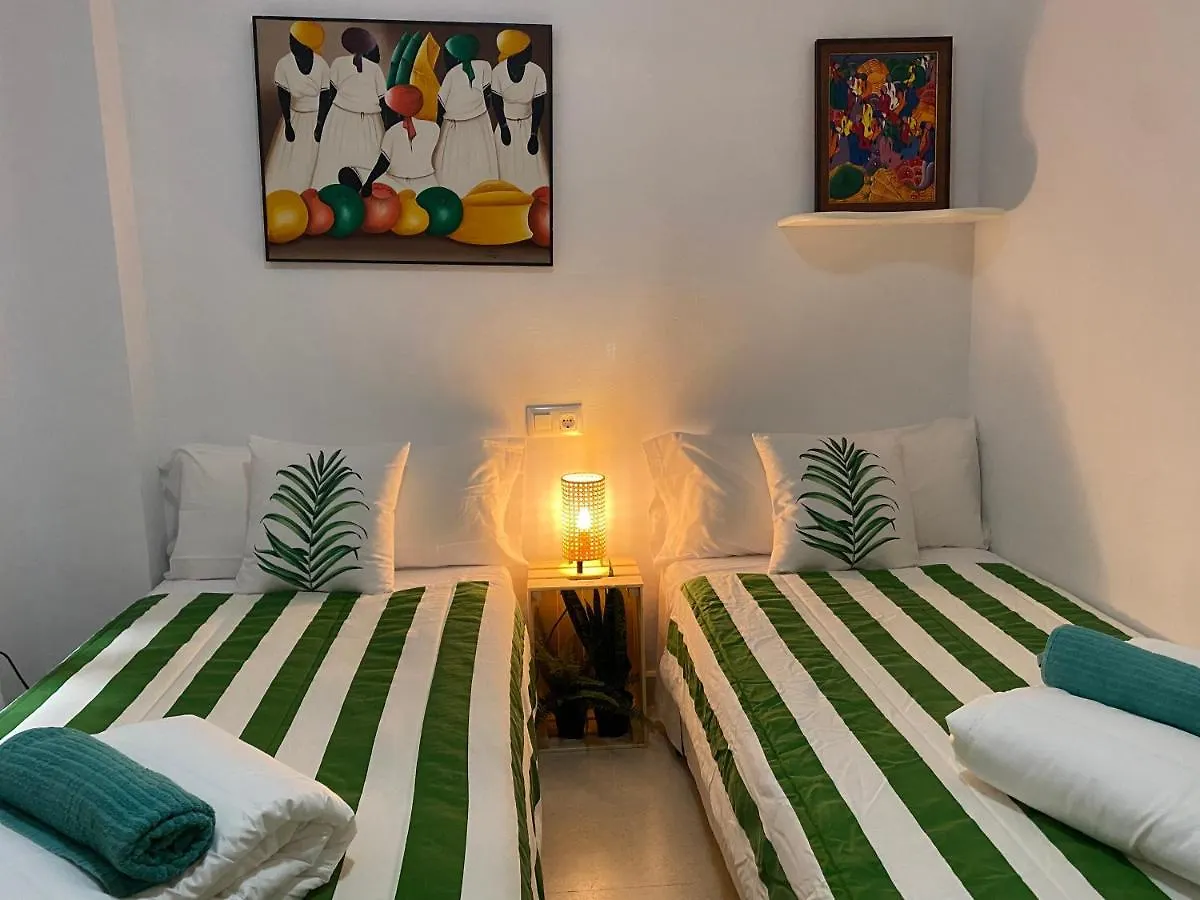 Hevres Playa Torremolinos Parking Y Gimnasio Gratuito Apartment 0*,  Spain